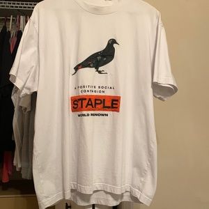 Staple world renown tee. Worn a couple of times
